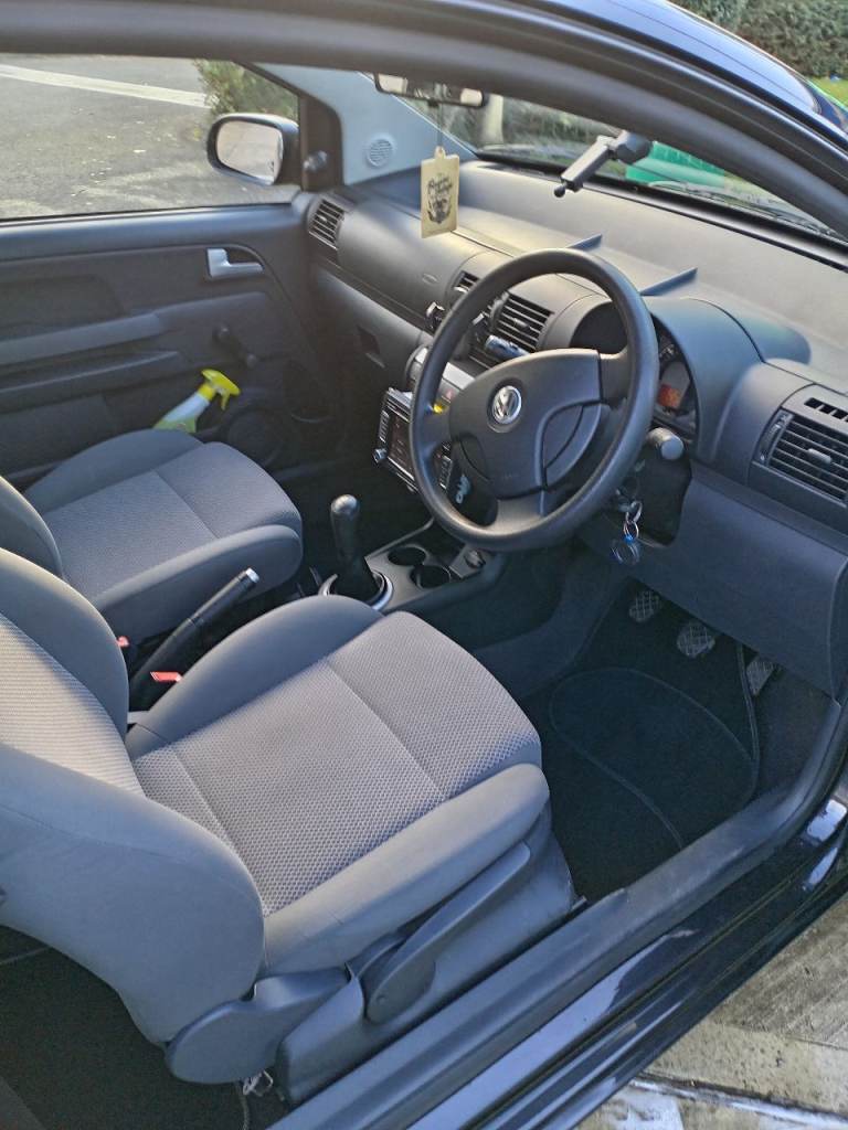 image for Volkswagen, FOX, Hatchback, 2010, Manual, 1198 (cc), 3 doors