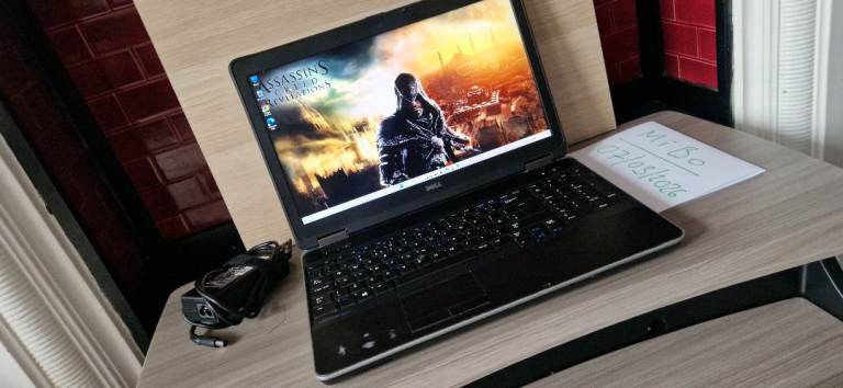 LIGHT GAMING MULTIMEDIA OFFICE 15.6" Core i7 16GB RAM RADEON 2GB graphics DELL Laptop PC Computer