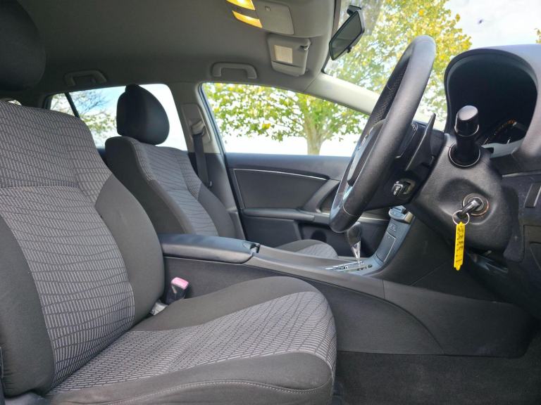 2010 Toyota Avensis 1.8 V-Matic TR Tourer Multidrive Euro 5 5dr ESTATE Petrol Automatic