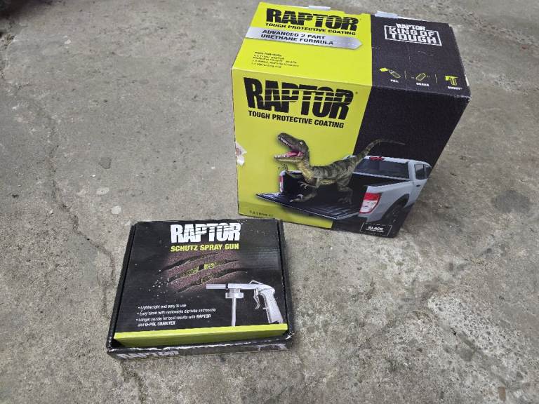 UPOL RAPTOR BED LINER TOUGH COATING U-POL 3.8L KIT * BLACK INCLUDES HARDENER AND GUN