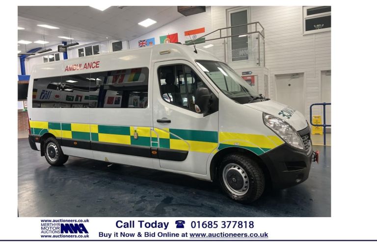 2016 Renault Master LM35 BUSINESS ENERGY 2.3DCI 110PS L3H2 LWB DISABLED MINIBUS. -------------- M...