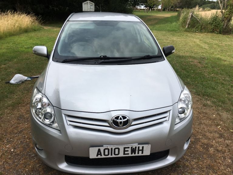 Toyota, Auris, Silver, Hatchback, 2010, Manual, 1598 (cc), 5 doors