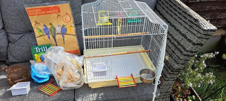 Bird cage & accessories 
