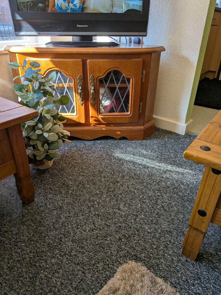 Wooden Corner TV Unit – Good Condition