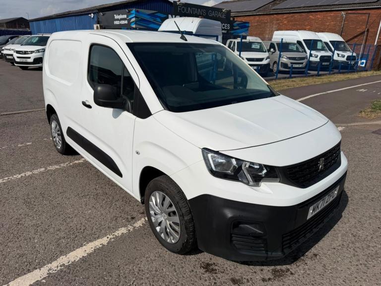 2021 Peugeot Partner 1000 1.5 BlueHDi 100 Professional Premium Van 3 seats a/c 100k finance avai ...