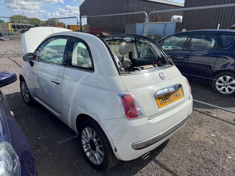 Fiat 500 1.2 2010 white BREAKING FOR PARTS 