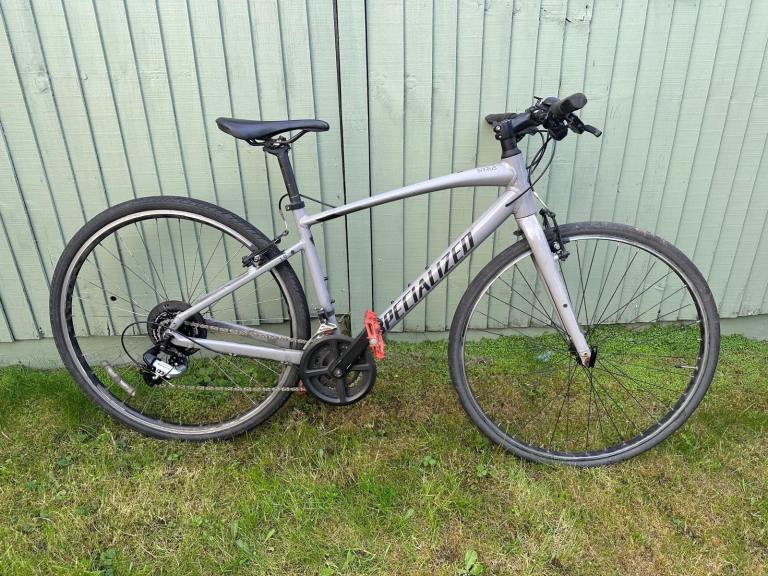 Specialized Surrey small adult city bike 