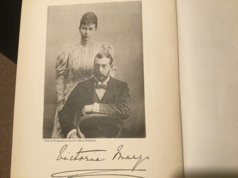 THE LIFE AND TIMES OF QUEEN VICTORIA. 4 VOLUMES. CASSELL