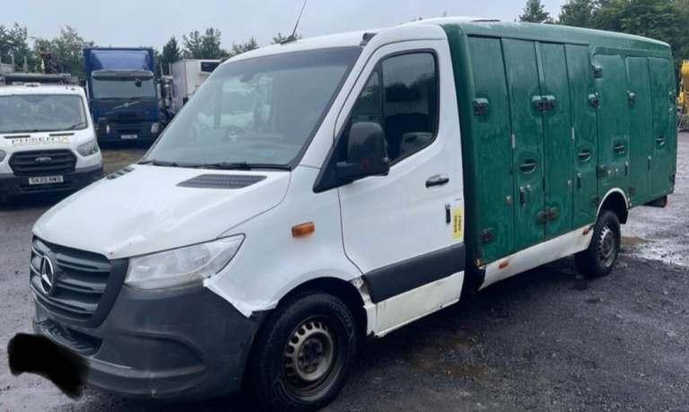 2021 Mercedes-Benz Sprinter 3.5t Progressive Chassis Cab CHASSIS CAB Diesel Manual