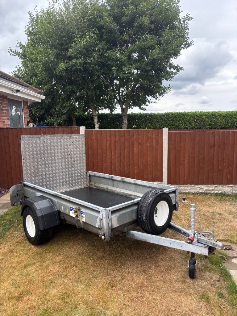 Indespension 6.6ft x 4ft trailer