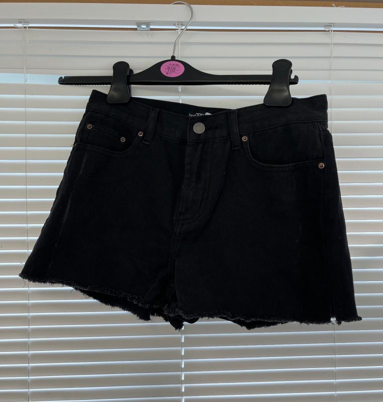 Women's Black Frayed Hem Denim Shorts Size 8
