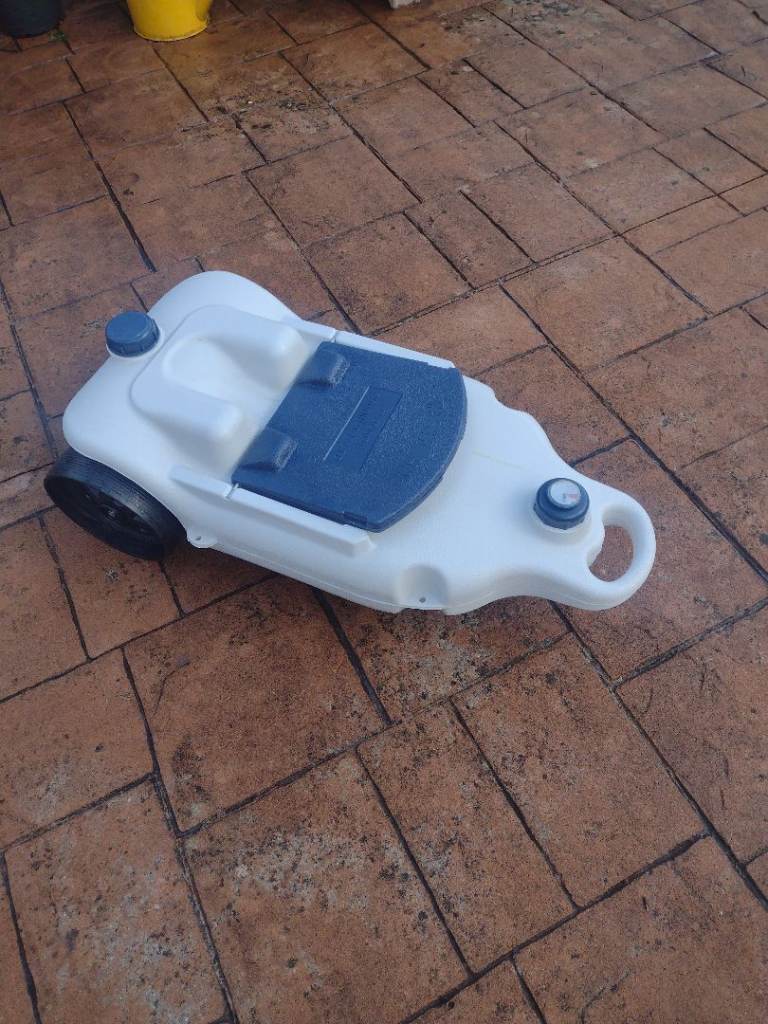 caravan waste hog waste water container