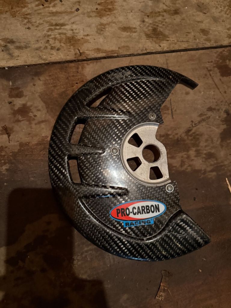 Pro carbon disc guard 