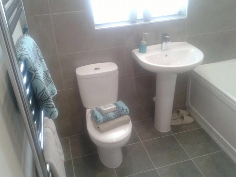 Double en-suite room to rent