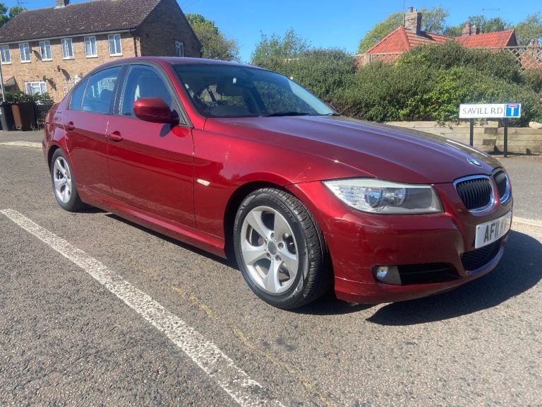 2011 BMW, 3 SERIES, Saloon, Manual, 1995 (cc), 4 doors