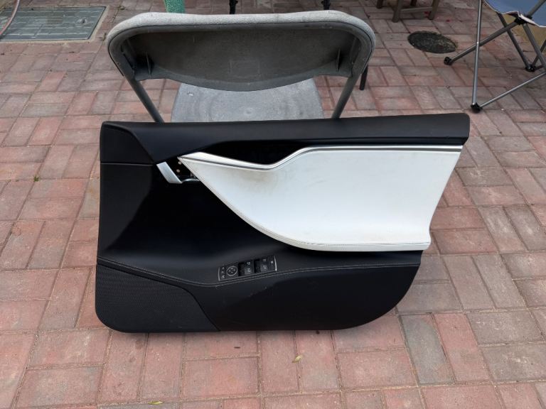 Tesla Model S door panel drivers side