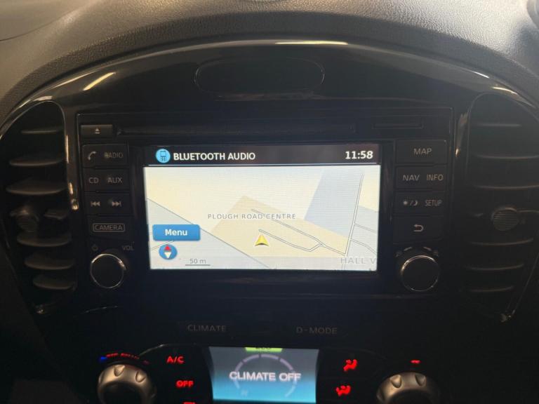 2017 Nissan Juke 1.6 N-Connecta XTRON Euro 6 5dr HATCHBACK Petrol Automatic