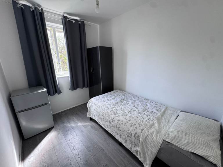 CHARMING DOUBLE ROOM AVAILABLE IN PECKHAM 🔑
