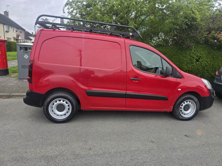 Citroën berlingo van 850x blue hdi panel van