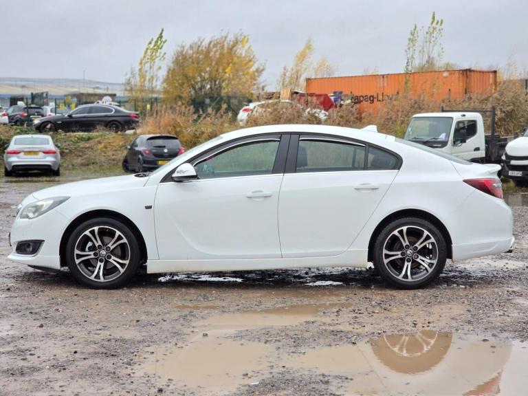 2015 Vauxhall Insignia 2.0 CDTi Limited Edition Hatchback 5dr Diesel Manual Euro 5 (130 ps) Hatch...