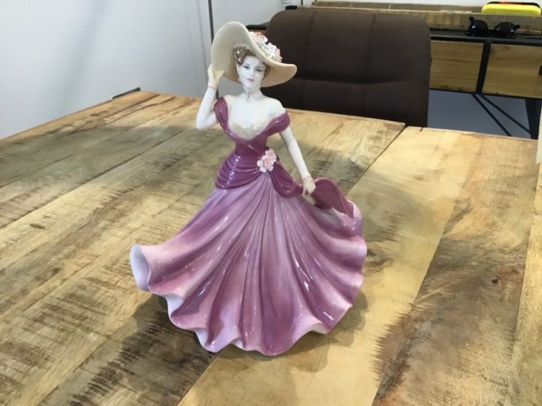 Coalport figurine 