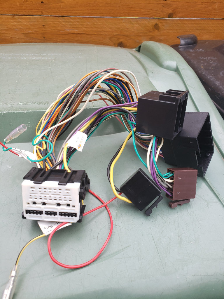 Insignia radio cable 