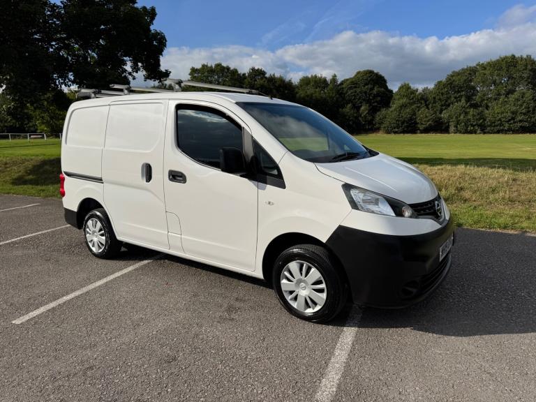 Nissan NV200 1.5 DCI Acenta Van EURO 6 WOW JUST 16,000 MILES YES 16,000 STUNNING