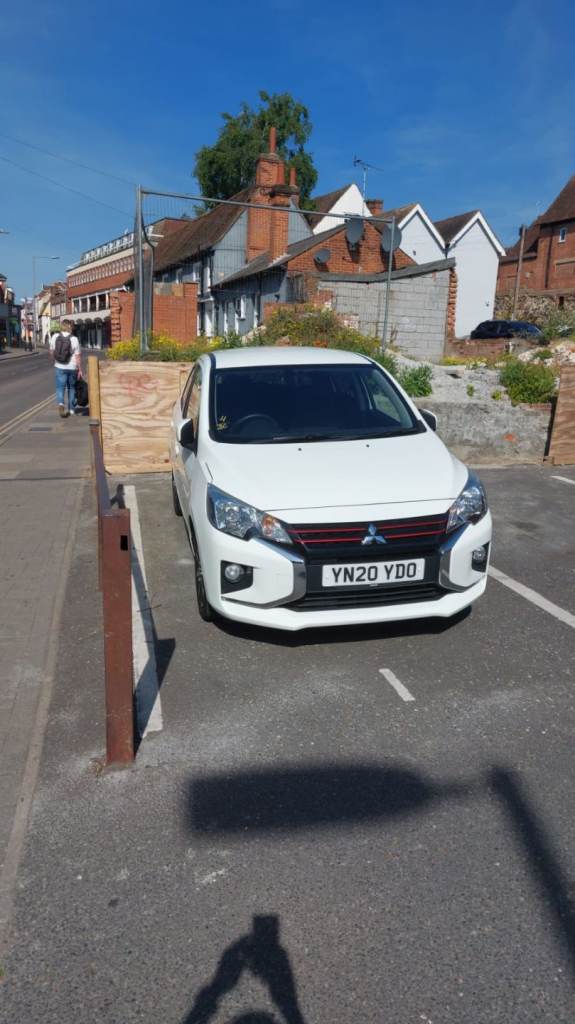 2020 Mitsubishi Mirage (White) - AUTOMATIC