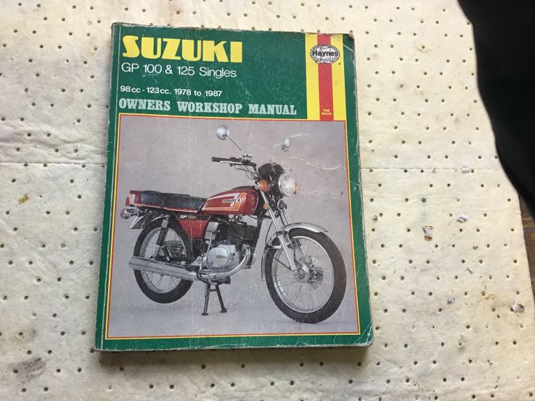 Suzuki 100 / 125 manual