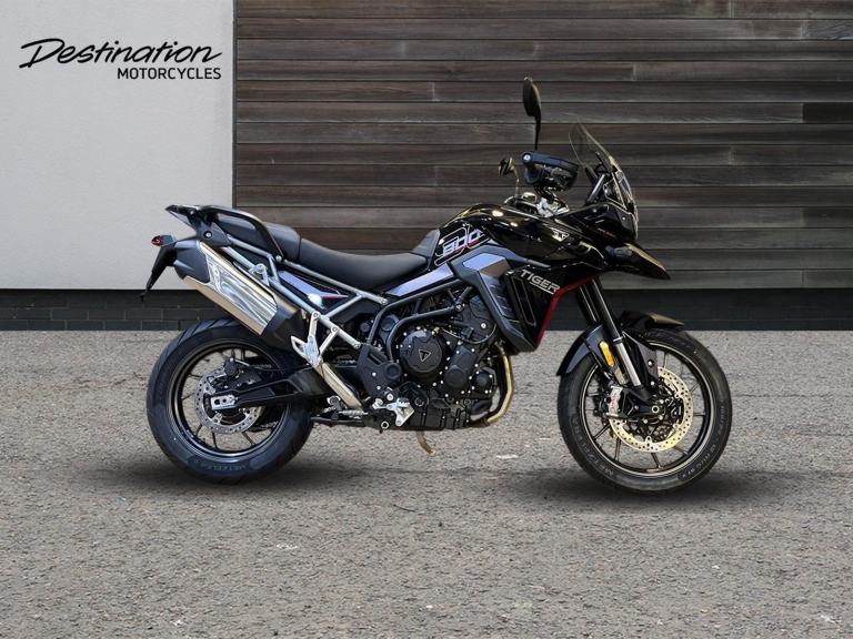 2025 Triumph Tiger 900 GT PRO STANDARD TWIN COLOUR Petrol black 6 Speed