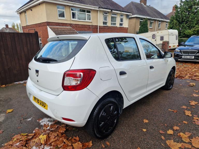 2016 Dacia Sandero 1.2 16V 75 Ambiance 5dr HATCHBACK Petrol Manual
