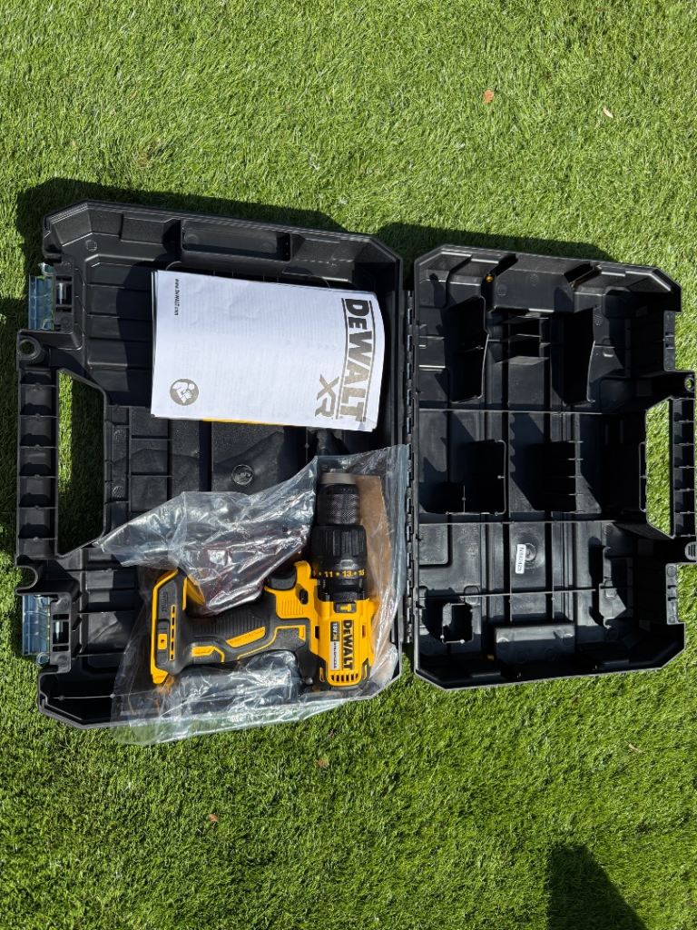 DeWalt XR Combi Drill DCD778 - BRAND NEW 