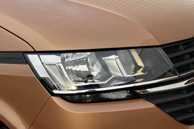 2022 Volkswagen Transporter 2.0 TDI 150 Highline Van Van DIESEL Manual