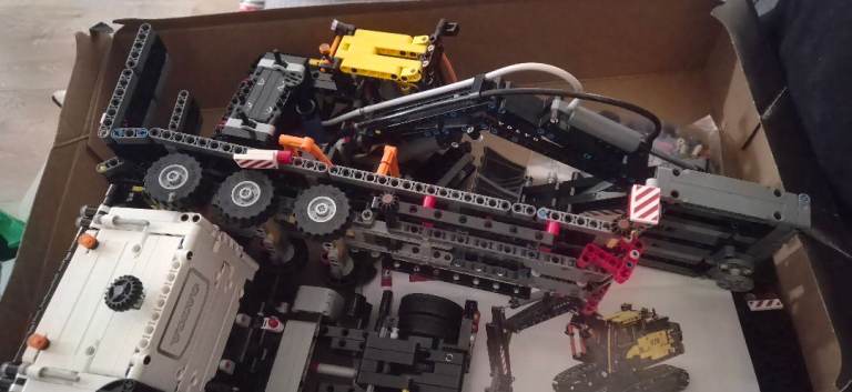 LEGO Volvo FMX Truck & EC230 Electric Excavator