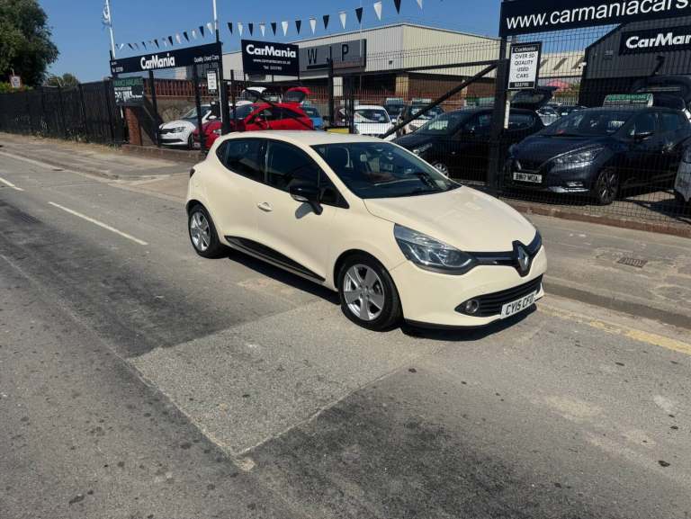 2015 Renault Clio 1.5 dCi 90 Dynamique MediaNav Energy 5dr h/b  HATCHBACK Diesel Manual