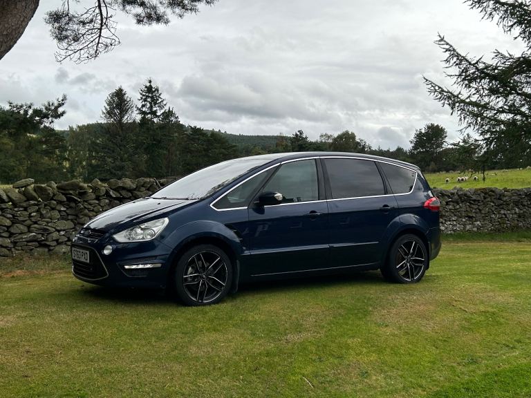 Ford S-MAX 2.0 TDCi MPV 7 Seater 2013