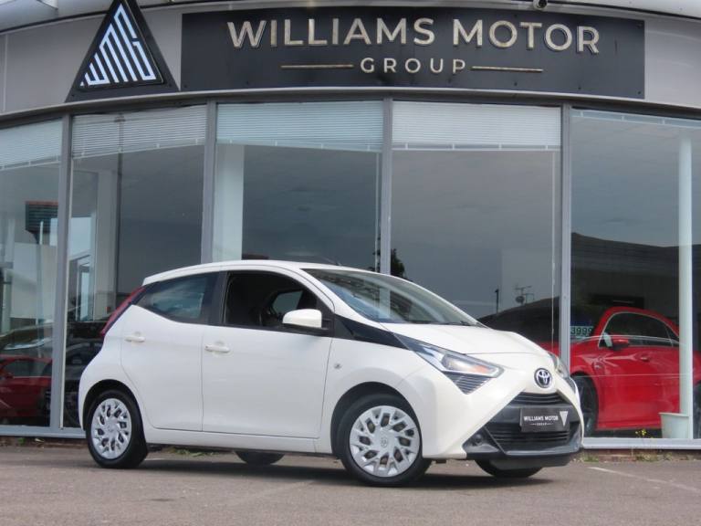 2019 Toyota AYGO 1.0 VVT-i x-play Hatchback 5dr Petrol Manual Euro 6 (71 ps) Hatchback Petrol Manual