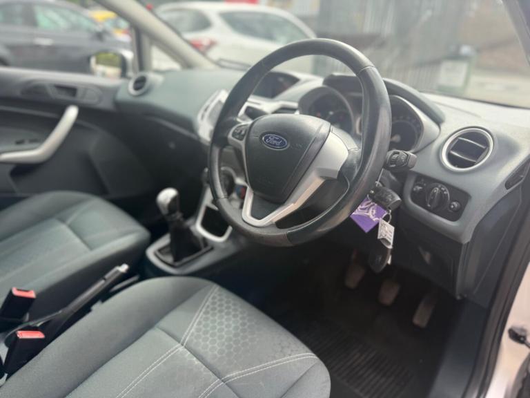 2010 Ford Fiesta 1.25 Zetec 5dr HATCHBACK Petrol Manual
