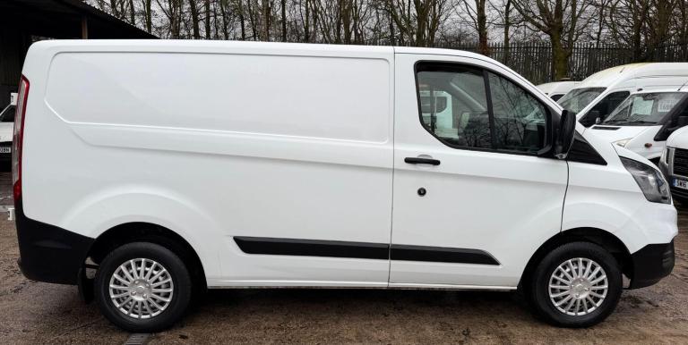 2018 Ford Transit Custom 2.0 TDCi 105ps Low Roof Van PANEL VAN DIESEL Manual