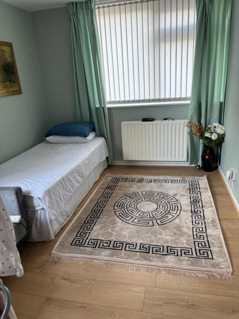 Room with bills all included.