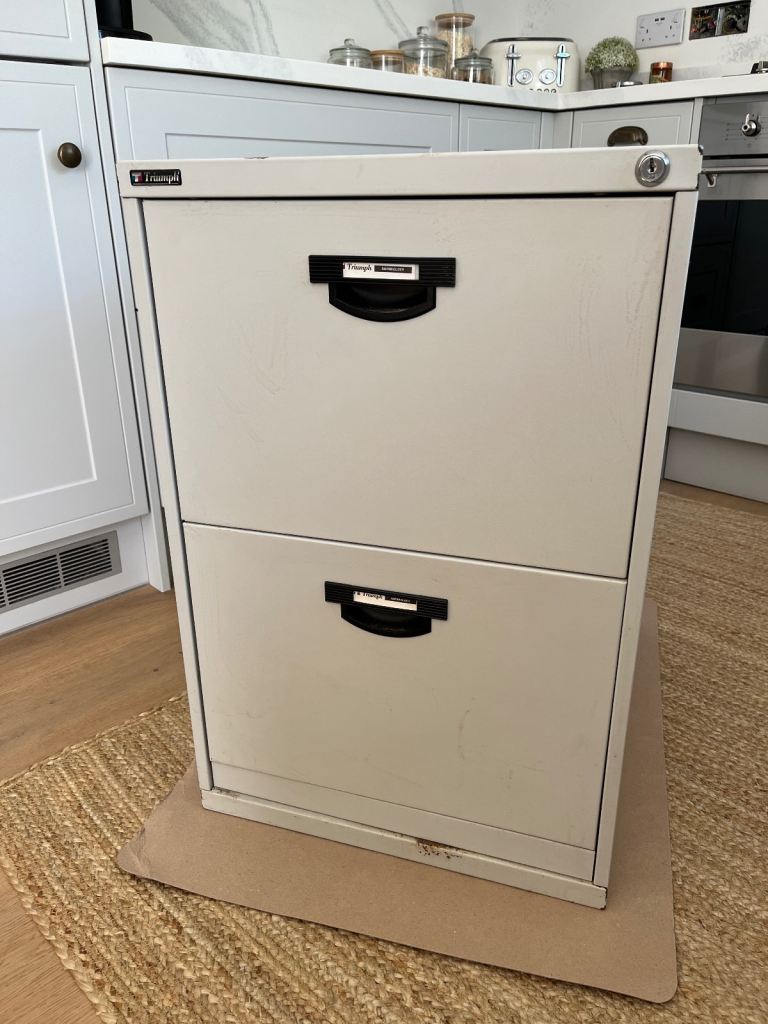 2 drawer metal filing cabinet 
