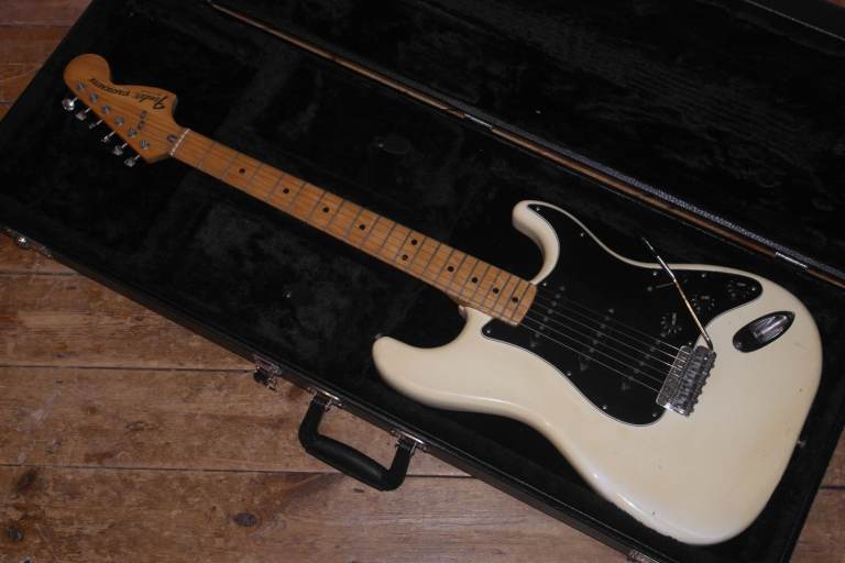 image for 1979 Fender USA Stratocaster, white all original with Fender hard case