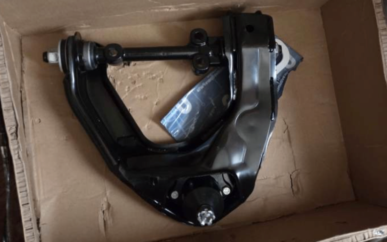 Toyota Hilux 2005 KDN165 Mk5/ and other models front upper wishbone arm R/H