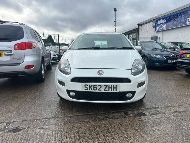 2012 Fiat Punto 1.2 Easy 3dr HATCHBACK PETROL Manual