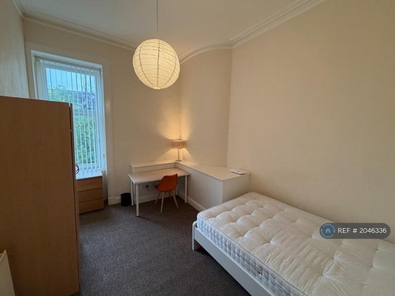 1 bedroom in Kilmarnock Road, Glasgow, G41 (#2046336)