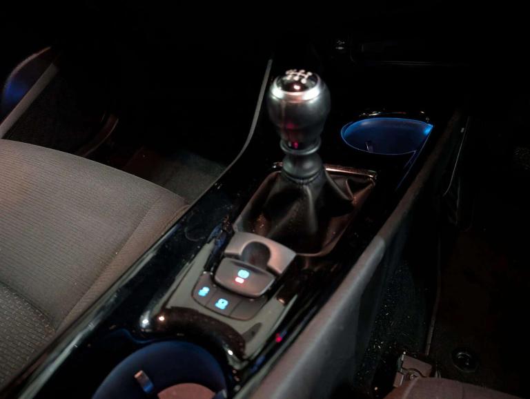 2018 Toyota C-HR 1.2T Design 5dr HATCHBACK PETROL Manual