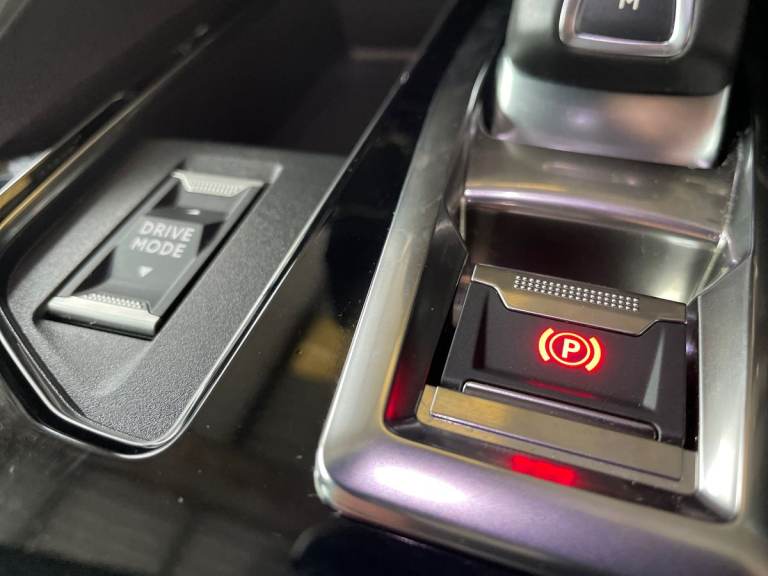 2021 Peugeot 5008 1.5 BlueHDi GT 5dr EAT8 HATCHBACK DIESEL Automatic