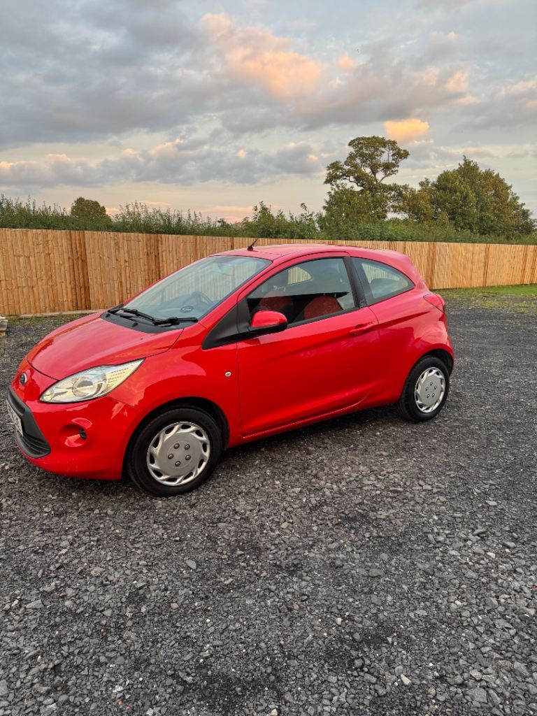 Ford, KA, Hatchback, 2014, Manual, 1242 (cc), 3 doors