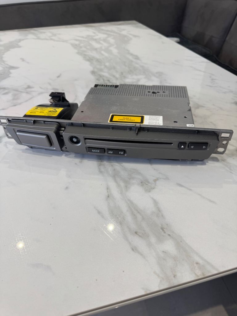 BMW 7 Series e65/66 Radio Head Unit