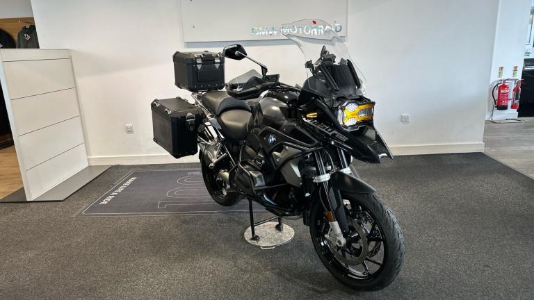 2022 BMW R1250 BMW R1250 GS TE DUEL Petrol Manual